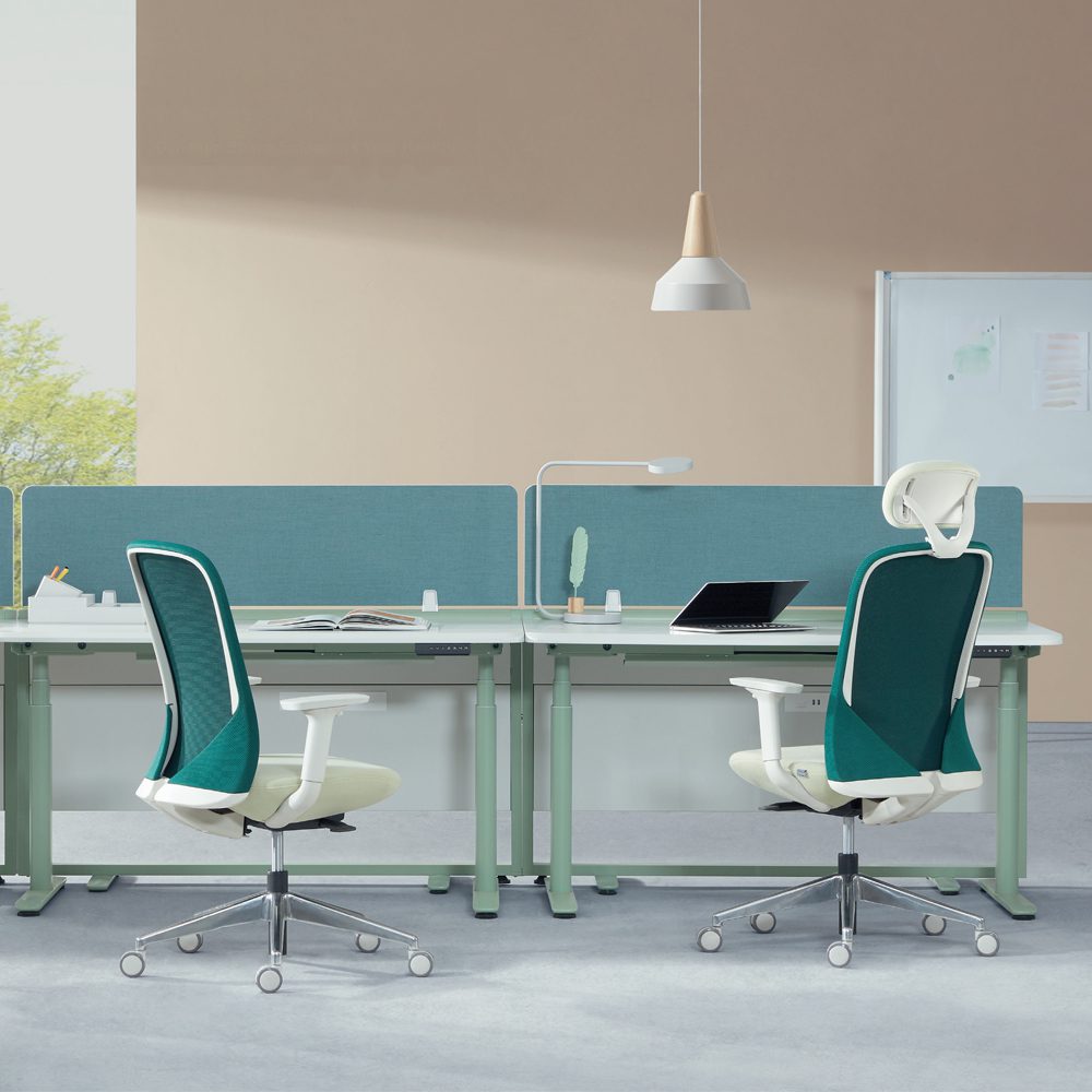 Avesa Chair