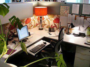 Thanksgiving Decoration Ideas for Office Cubicles