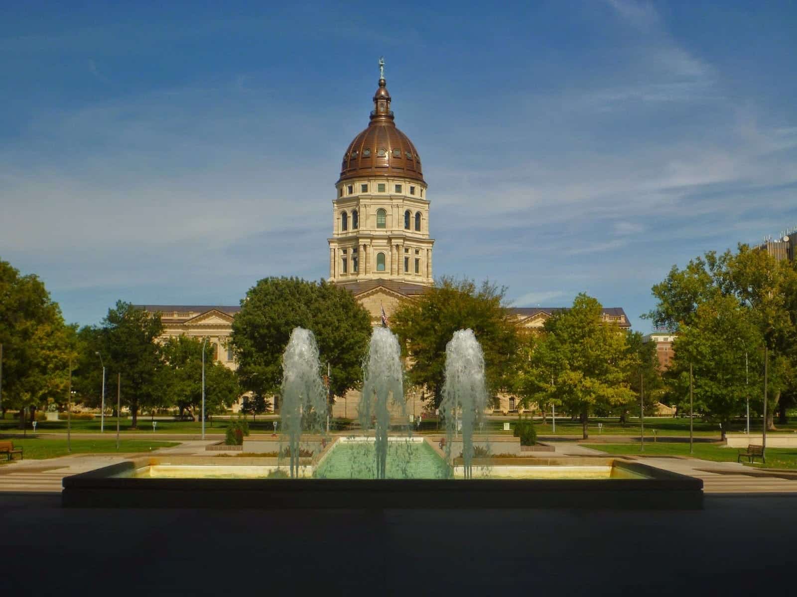 Office Furniture & Cubicles for Sale in Topeka, KS Arnold's